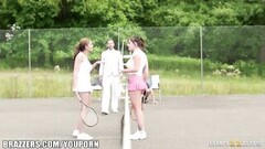 De sexede tennisspillere kan lide tyk pik Thumb